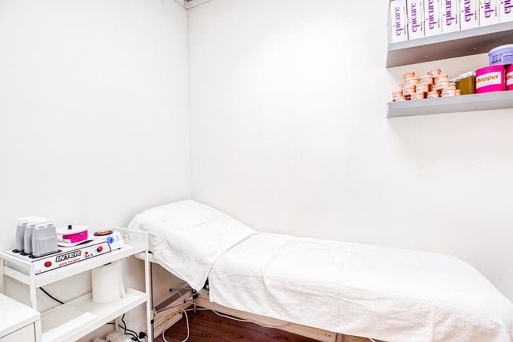 Second treatment bed and skincare shelf